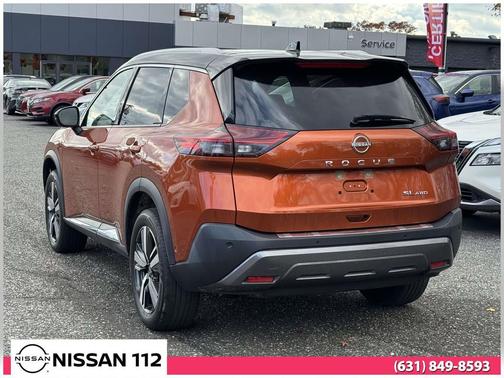 2023 Nissan Rogue SL