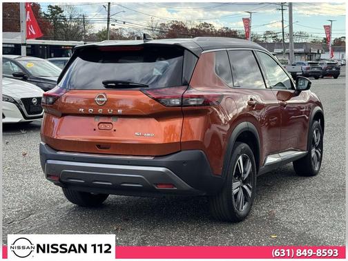 2023 Nissan Rogue SL
