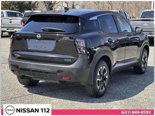 Super Black 2025 Nissan Kicks SV