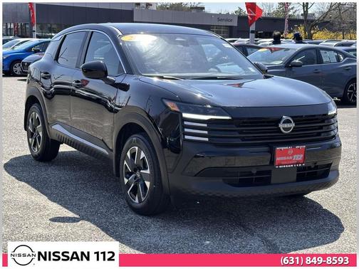 Super Black 2025 Nissan Kicks SV