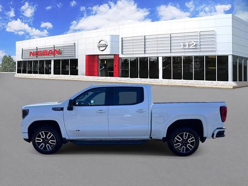 Summit White 2024 GMC Sierra 1500 AT4