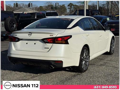 2024 Nissan Altima SR VC-Turbo FWD