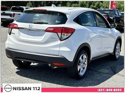 2022 Honda HR-V LX