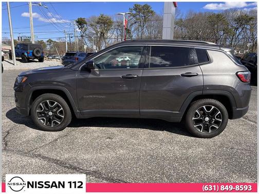 Granite Crystal Metallic Clearcoat 2022 Jeep Compass Latitude