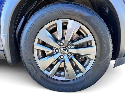 Deep Ocean Blue Pearl 2022 Nissan Pathfinder SV 4WD