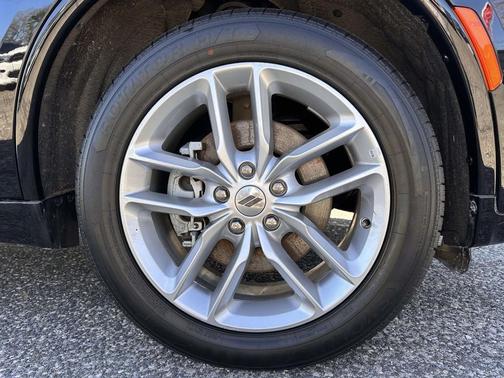 DB Black Clearcoat 2024 Dodge Durango GT Plus