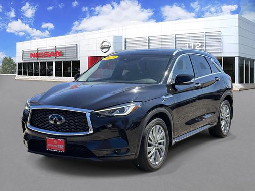 2023 INFINITI QX50 LUXE AWD