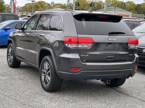 Granite Crystal Metallic Clearcoat 2019 Jeep Grand Cherokee Limited