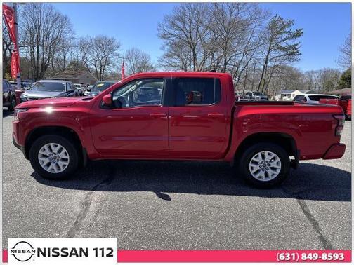 2022 Nissan Frontier SV
