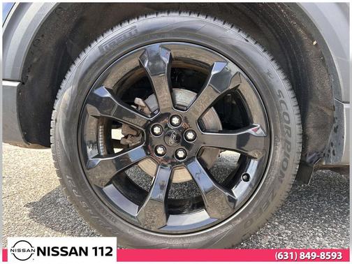 Agate Black Metallic 2023 Ford Explorer ST-Line