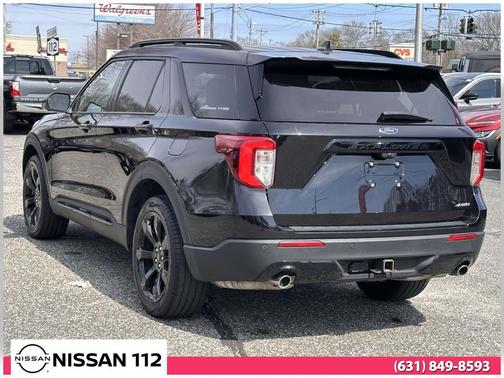Agate Black Metallic 2023 Ford Explorer ST-Line