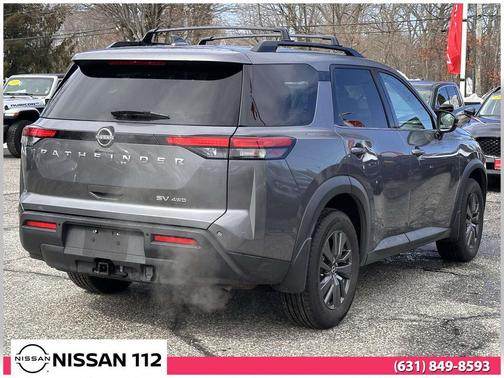 2022 Nissan Pathfinder SV 4WD