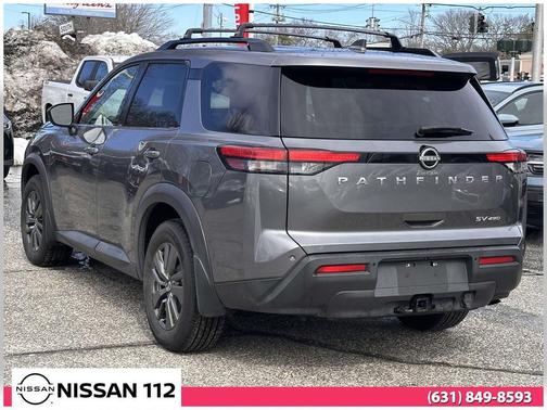 2022 Nissan Pathfinder SV 4WD