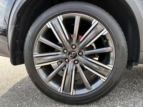 2021 INFINITI QX50 LUXE