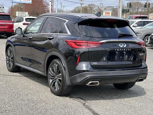 2021 INFINITI QX50 LUXE