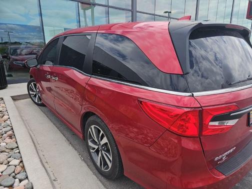 Maroon 2023 Honda Odyssey Touring