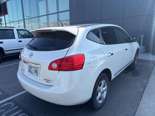 2012 Nissan Rogue S