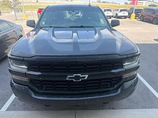 Black 2018 Chevrolet Silverado 1500 Custom