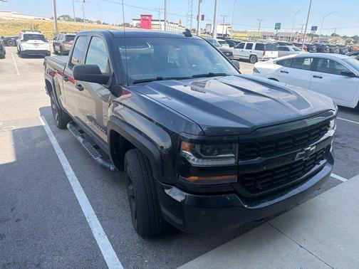 Black 2018 Chevrolet Silverado 1500 Custom