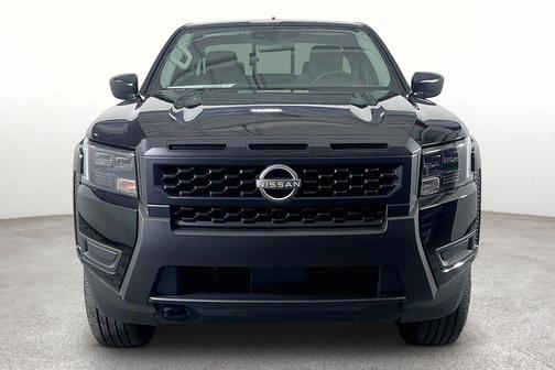 Super Black 2027 Nissan Frontier S