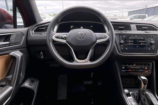 Kings Red 2022 Volkswagen Tiguan 2.0T SE