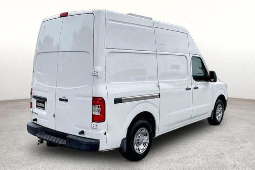 Glacier White 2018 Nissan NV Cargo NV2500 HD SV V6/SV V8