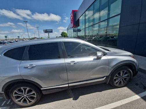 Lunar Silver Metallic 2022 Honda CR-V Touring