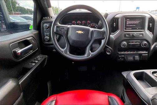 Black 2024 Chevrolet Silverado 2500 Custom