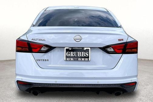 Gray Sky Pearl 2023 Nissan Altima 2.5 SR
