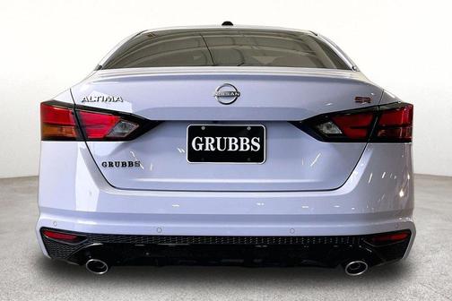 Gray 2026 Nissan Altima SR