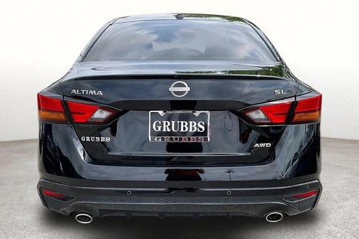 2024 Nissan Altima 2.5 SL