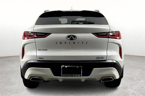 2023 INFINITI QX55 LUXE