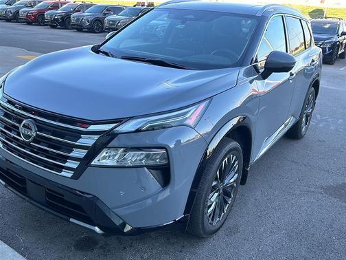2024 Nissan Rogue Platinum
