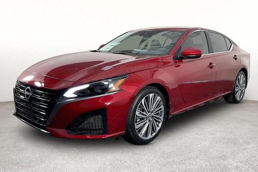 Scarlet Ember 2026 Nissan Altima 2.5 SV