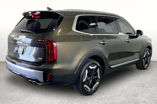 Dark Moss 2025 Kia Telluride S