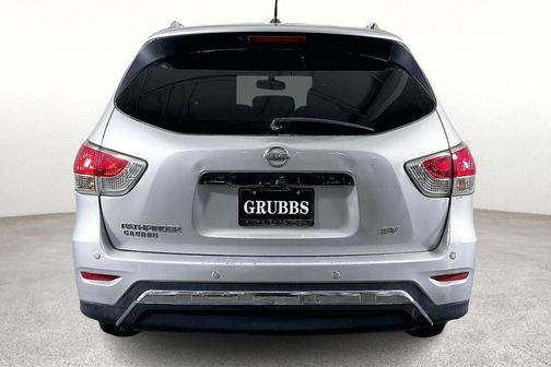 2015 Nissan Pathfinder SV