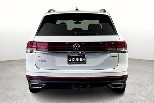 2025 Volkswagen Atlas 2.0T SE