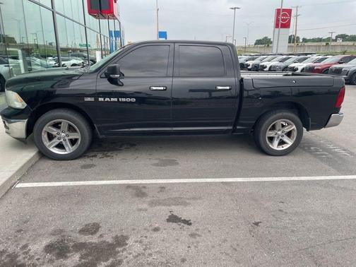 Black Clearcoat 2012 RAM 1500 SLT