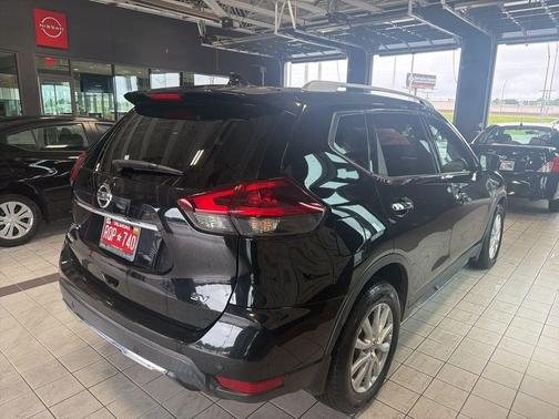 Magnetic Black 2020 Nissan Rogue SV