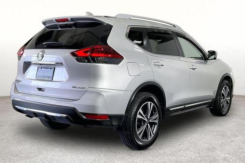 Brilliant Silver 2018 Nissan Rogue SL