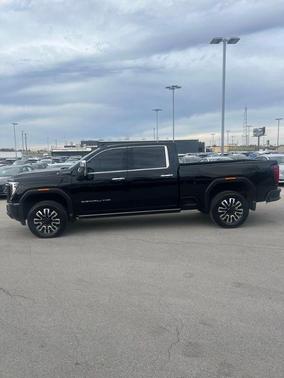 2025 GMC Sierra 2500 Denali Ultimate