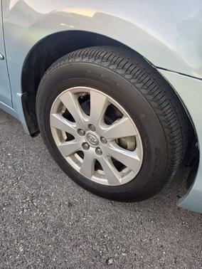 Blue 2009 Toyota Camry Hybrid