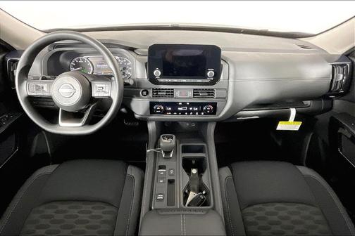 2025 Nissan Pathfinder S