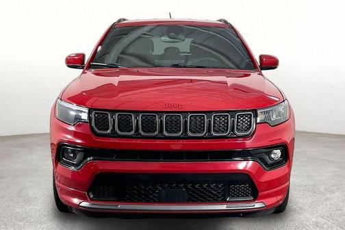 Redline Pearlcoat 2023 Jeep Compass (RED) Edition