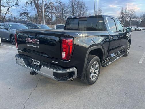 2020 GMC Sierra 1500 SLE