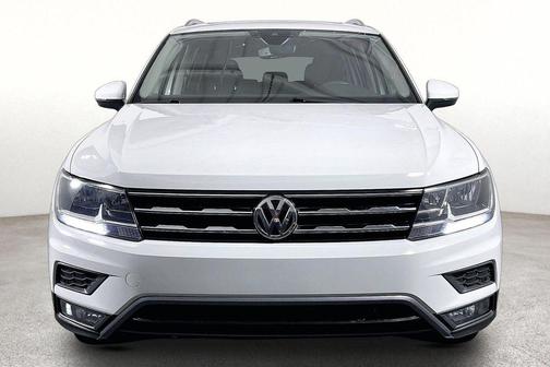Pure White 2021 Volkswagen Tiguan 2.0T SEL