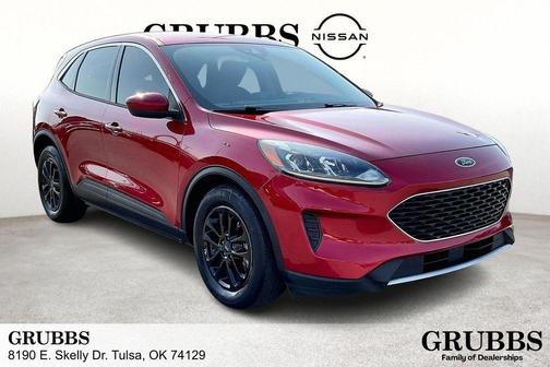 Red 2020 Ford Escape SE