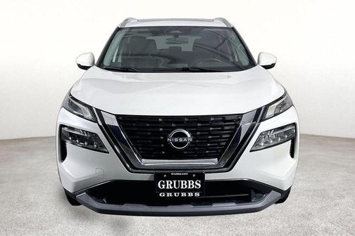 White 2023 Nissan Rogue SV