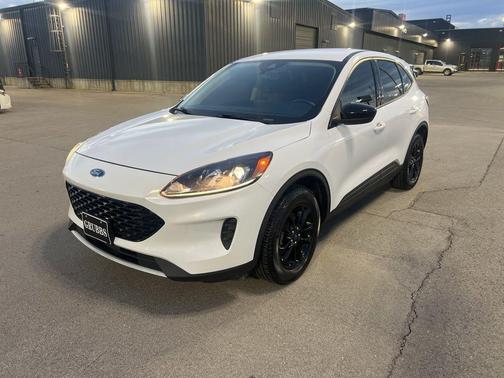 2020 Ford Escape SE Sport Hybrid