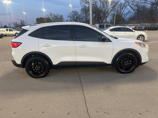 2020 Ford Escape SE Sport Hybrid